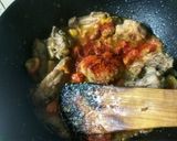 A picture of step 2 of Lahori chicken.