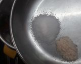 A picture of step 3 of Fresh Turmeric Thuvaiyal.