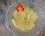 A picture of step 3 of Rj special homemade tin pineapple.