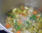 Foto del paso 2 de la receta: Puré de verduras con garbanzos