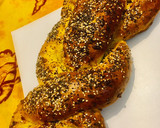 Foto del paso 9 de la receta: PAN 🥖🥖TRENZADO 🥨🥨 4 QUESOS 🧀🧀Y MOSTAZA CON MIX DE SEMILLAS🥖🧀🥨