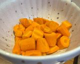 Foto del paso 1 de la receta: Porotos en crema con zanahorias caramelizadas