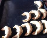 Foto del paso 5 de la receta: Medialunas