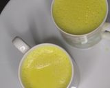 A picture of step 3 of Golden milk.