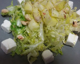Foto del paso 2 de la receta: Ensalada de escarola sirope de Granada y queso feta