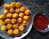 A picture of step 7 of Cheese potato balls.