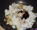 Foto langkah ke 7 dari resep Nasi Goreng Kampung Teri Medan.