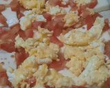 Foto del paso 3 de la receta: Pizza 2 sabores: huevo duro, olivas negras y 4 quesos con olivas verdes