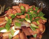 Foto langkah ke 3 dari resep Sosis Asam Manis Pedas.