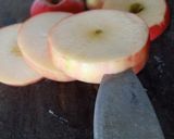 A picture of step 3 of Choco turtle apples #team contest#supersnackers#snacks.