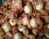 Foto langkah ke 3 dari resep Sambel kentang udang telur puyuh.