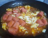 Foto langkah ke 4 dari resep Sosis Telur Asam Manis.