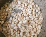 Foto langkah ke 2 dari resep Geti Wijen Kacang Tanah.