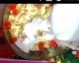 A picture of step 9 of Fruit trifle.
