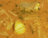 Foto del paso 4 de la receta: Sopa de pescado y fideos