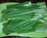 Foto langkah ke 1 dari resep Tumis Bok Choy saus tiram.