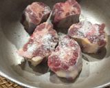 Foto del paso 1 de la receta: Rabo de res al tinto