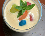 Foto del paso 4 de la receta: Batido de kéfir y melocotón con hierbabuena fresca