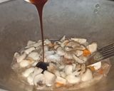 Foto langkah ke 3 dari resep Tumis Jamur Kancing.