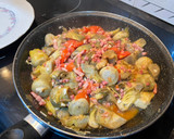 Foto del paso 8 de la receta: Alcachofas salteadas con jamón bacon y tomate