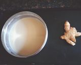A picture of step 4 of Soy milk pudding in ginger flavour.