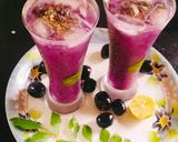A picture of step 3 of Jamun mojito 😋.