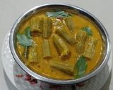 தலைப்பு : முருங்கைக்காய் பொரிச்ச குழம்பு(drumstick curry recipe in tamil) ரெசிபி ஸ்டேப் 5 புகைப்படம்