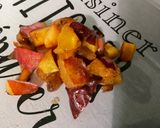 Une image de l'étape 4 de Coupe de skyr aux fraises, prunes et abricot.