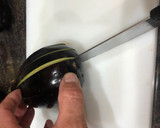 Foto del paso 1 de la receta: Berenjenas en abanico de jamón, lacón y jamón dulce o York con tomate y mozzarella