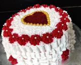 રેડ વેલવેટ ફ્રેશ ક્રીમ કેક (Red Velvet Fresh Cream Cake Recipe In Gujarati) રેસીપી સ્ટેપ10ફોટો