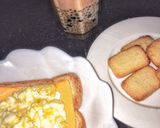 Hình bước làm 3 của món Sandwich phô mai trứng mayonnaise