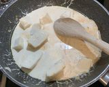 Foto del paso 3 de la receta: Filetes de ternera en salsa de camembert