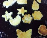 A picture of step 5 of Fun Shapes Roti Bakar Qysha.