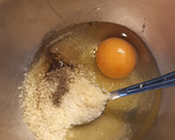 Foto del paso 1 de la receta: Pancitos de queso y aceitunas