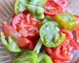 Hình bước làm 3 của món Salad Cà Chua Tôm Biển