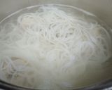 Hình bước làm 2 của món Bún nấu đuôi heo