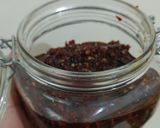 Foto langkah ke 6 dari resep Chili oil.