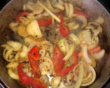 Foto del paso 2 de la receta: Bifes a la criolla