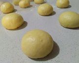 Foto langkah ke 4 dari resep Donat labu kuning.
