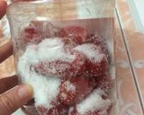 Hình bước làm 2 của món Nhót chín ngâm đường