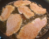 Foto del paso 3 de la receta: Pechuga pollo rebozada