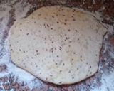 Foto del paso 6 de la receta: Torta de queso y cebolla de masa con mix de semillas de lino y sésamo.😍💫😍💫😍💫
