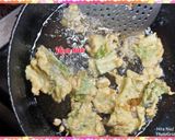 A picture of step 4 of Palak pakoray.