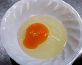 รูปขั้นตอนการทำที่ 2 ของ ขนมปังม้วนแฮมไก่
