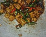 Foto langkah ke 4 dari resep Tempe kecap cabe ijo.