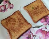 A picture of step 4 of Garlic chilli butter toast.