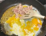 Foto langkah ke 2 dari resep Nasi Goreng Kecap Paha Ayam Fillet.