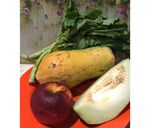 Foto langkah ke 1 dari resep Diet Juice Kailan Papaya Melon Apple.