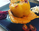Foto del paso 7 de la receta: Pimientos amarillos rellenos con salsa romesco