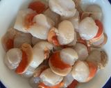 A picture of step 3 of Grilled Zamburiñas (small scallops).